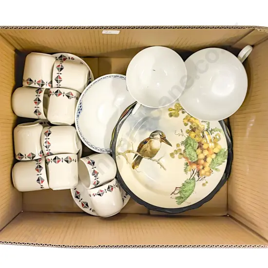 Quantity of Assorted including Crown Lynn & RD