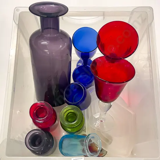 Quantity of Assorted Coloured Glassware etc
