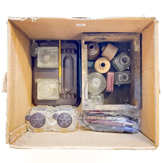 Quantity of Assorted Vintage Pens together with Desk Items etc