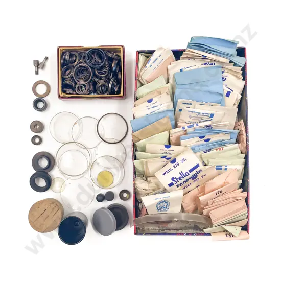 Quantity Various Glass Watch Covers & Springs