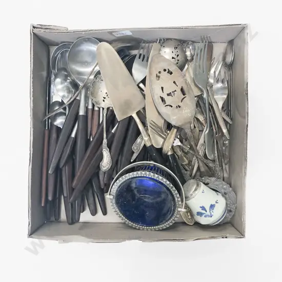 Mixed Quantity of Assorted Cutlery etc