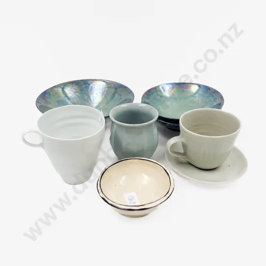 Quantity of Assorted Pottery including Three Danny Moorwood Oil Glazed Bowls