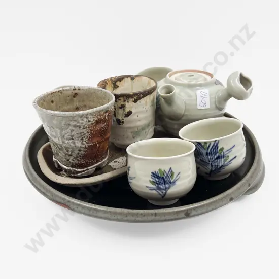 Quantity of Assorted Pottery etc