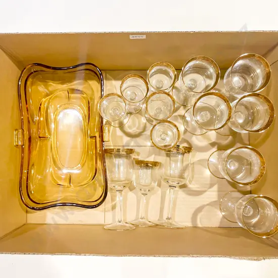 Box of Assorted Glassware