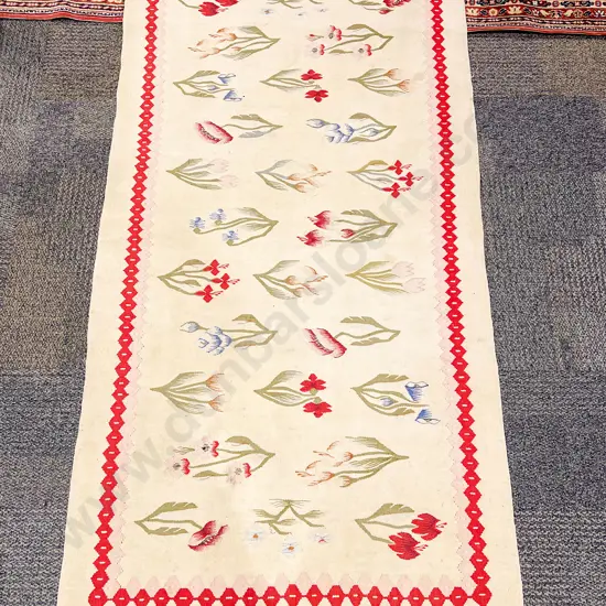 Handwoven Floor Rug with All Over Floral Depictions