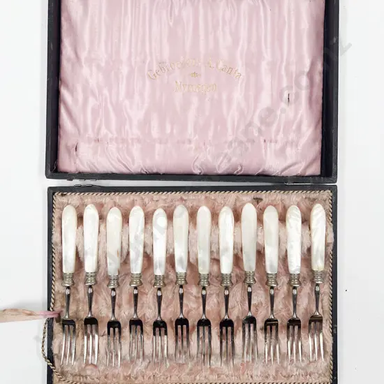 Cased Set of Twelve MOP Handled Oyster Forks