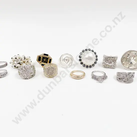 Assorted Collection of Costume Jewellery Dress Rings