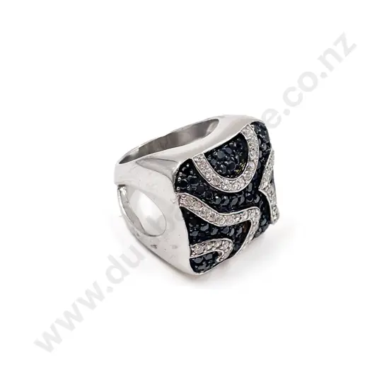 .925 Silver and Black Diamanté Dress Ring