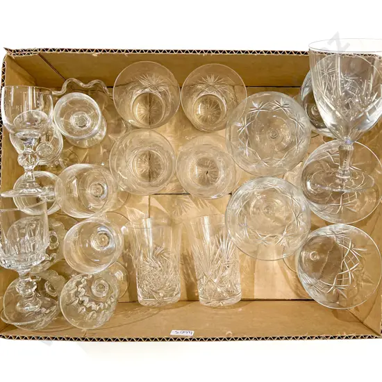 Quantity of Assorted Glassware
