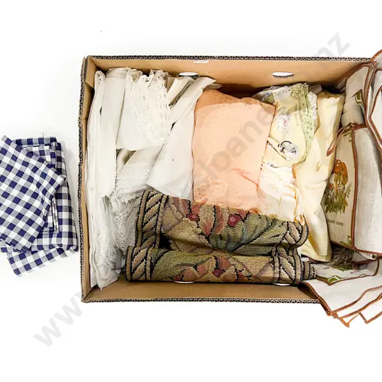 Box Quantity of Assorted Linens