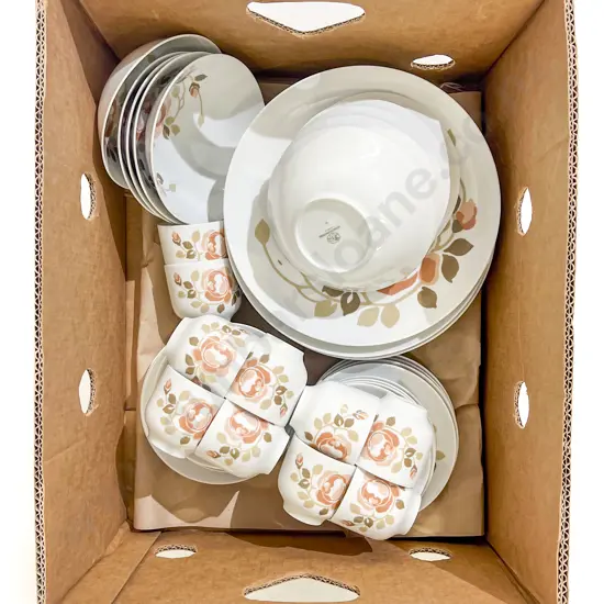 Hutchschenreuther Floral Decorated Part Dinnerset