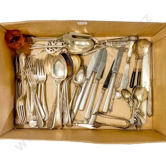 Box of Assorted Cutlery