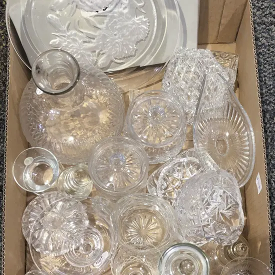 Quantity of Assorted Crystal & Glassware