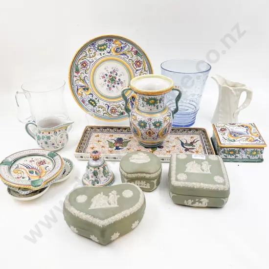 Quantity of Assorted incl Glassware