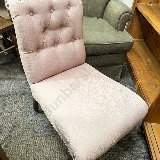 Button Back Nursing Chair