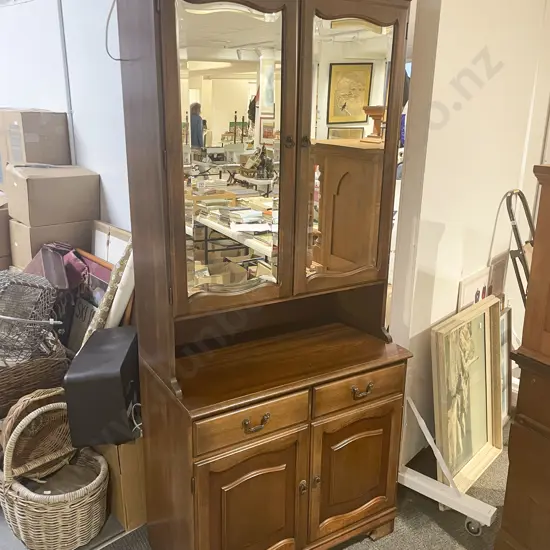 Mahogany Two Stage Dresser with Mirrored Doors