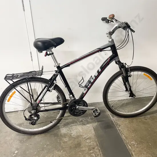 Giant-Sedona Ladies Bike