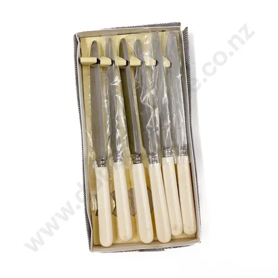 Boxed Set of Sheffield Bone Handled Knives