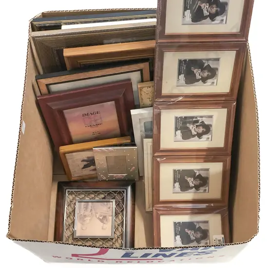 Quantity of Assorted Photo Frames etc