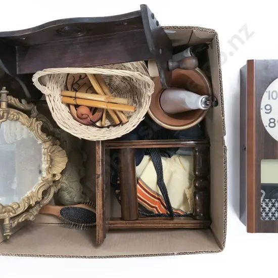 Quantity of Assorted Decorative Wares etc