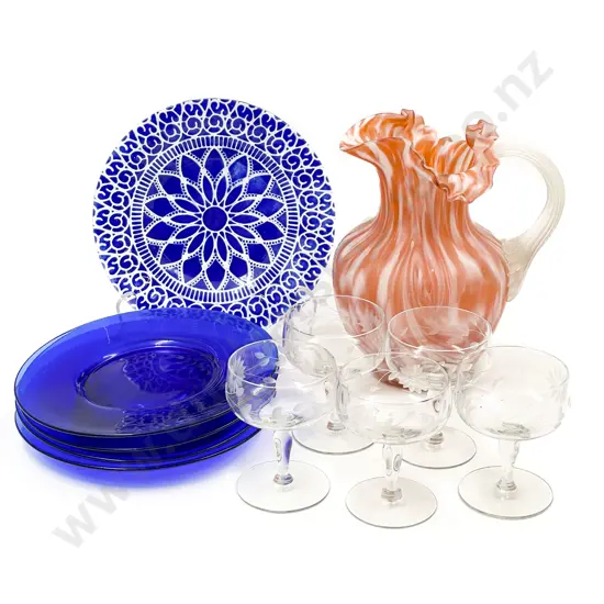 Small Quantity of Glassware incl Art Glass Jug