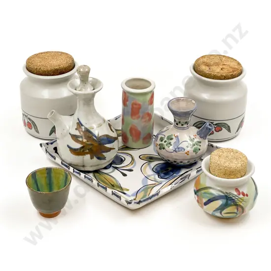 Quantity of Assorted Glazed Pottery & Stoneware etc