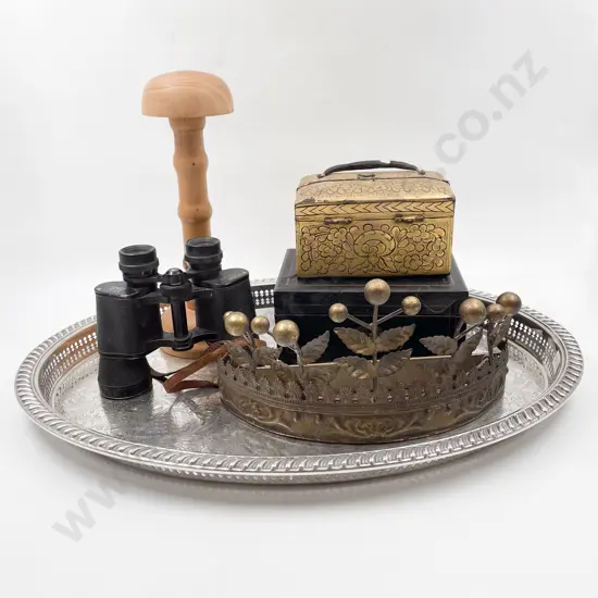 S/P Oval Gallery Drinks Tray with Assorted