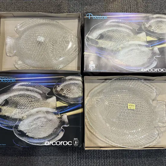 Four Boxed Sets of Acroroc Glass Fish Plates