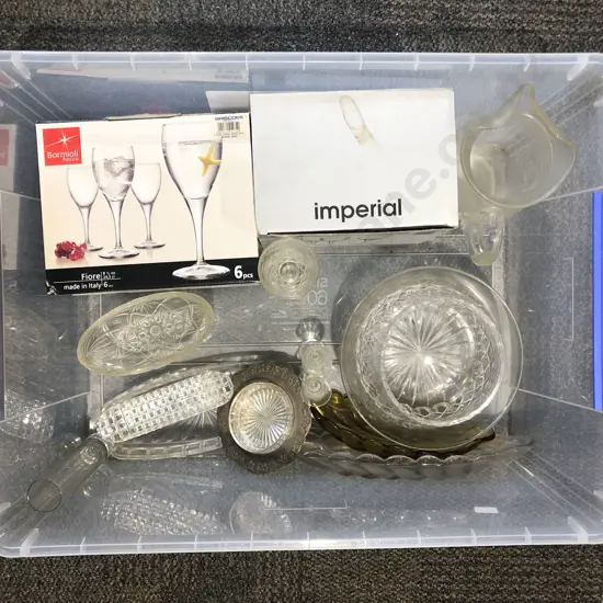 Box of Assorted Glassware