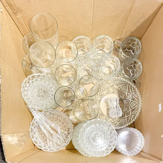 Quantity of Assorted Glassware