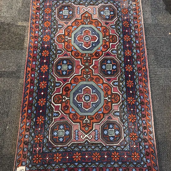 Persian Woollen Hand Knotted Floor Rug