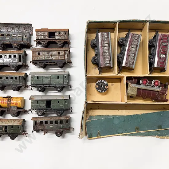 Hornby and Fleischmann O Gauge Railway suitable for parts and or restoration