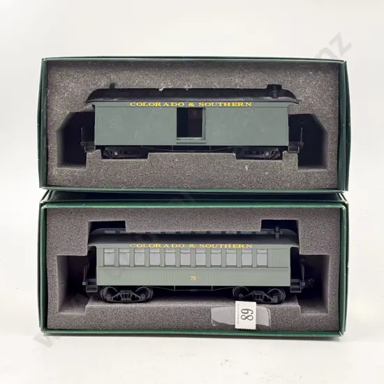 Bachmann Spectrum "On30" 26323 and 26423