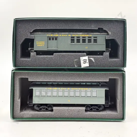 Bachmann Spectrum "On30" 26323 and 26423