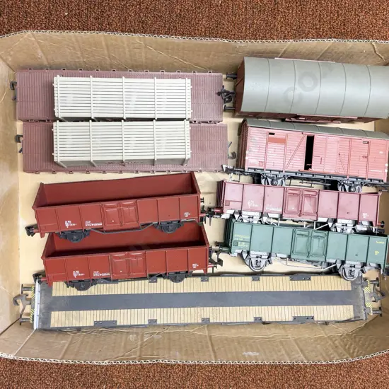 Pola Max and Rivarossi O Scale Nine Rolling Stock Wagons