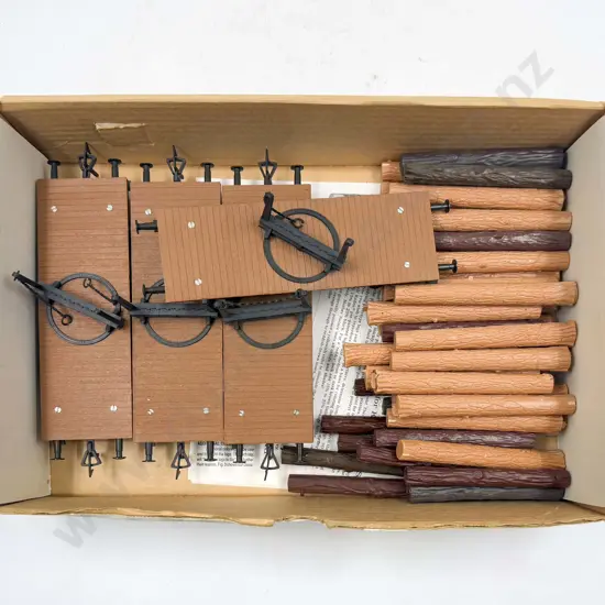 Pola Max O Scale Four Flat Deck Log Wagons with Log Loads