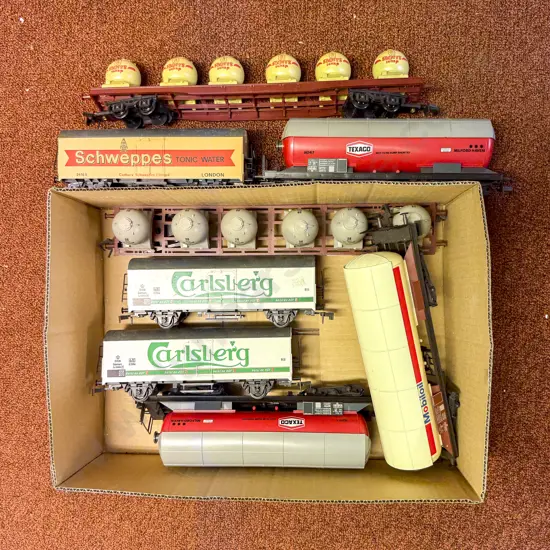 Lima O Scale Eight Rolling Stock Wagons