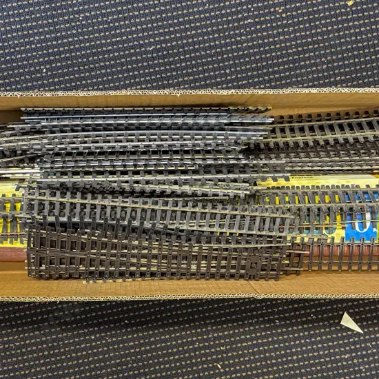 Peco and Limo New/Good Condition Used O Scale Track