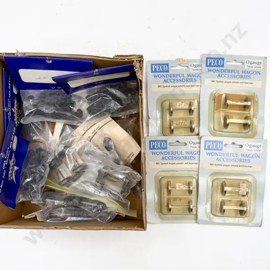 Various Manufacture O Gauge Bettendorff Truck x 7 with Spoked Wheels and Bogies