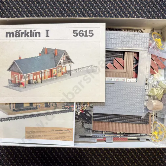 Marklin 1 Gauge 5615 Passenger Station Kit