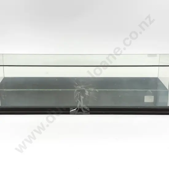 Mirrored Back Glass Locomotive Display Case 46 x 10 x 10cm