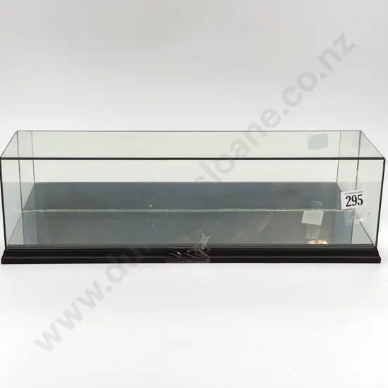 Mirrored Back Glass Locomotive Display Case 40 x 10 x 10cm