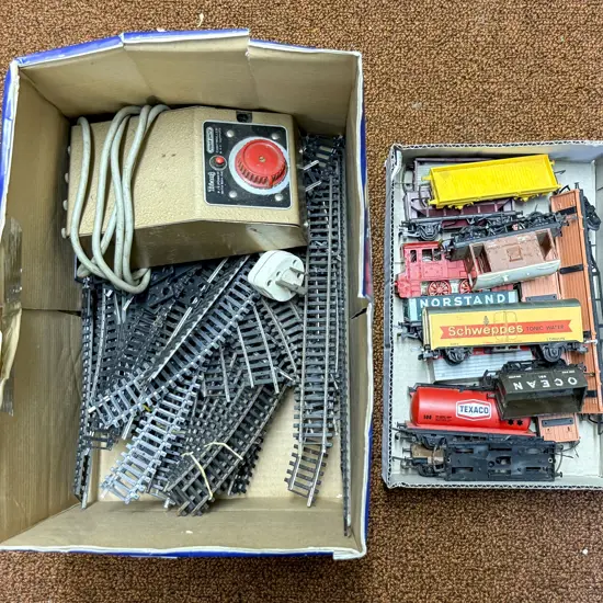 Triang/Hornby HO Gauge Rolling Stock Wagons Track and Controller