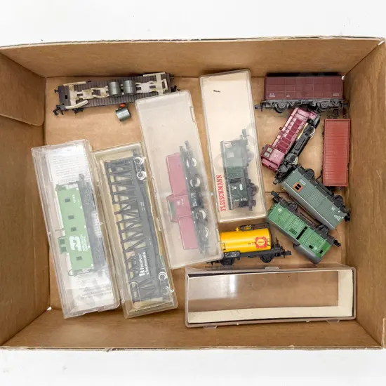 Arnold & Lima N Gauge Shunting Locomotives with Nine Rolling Stock Wagons