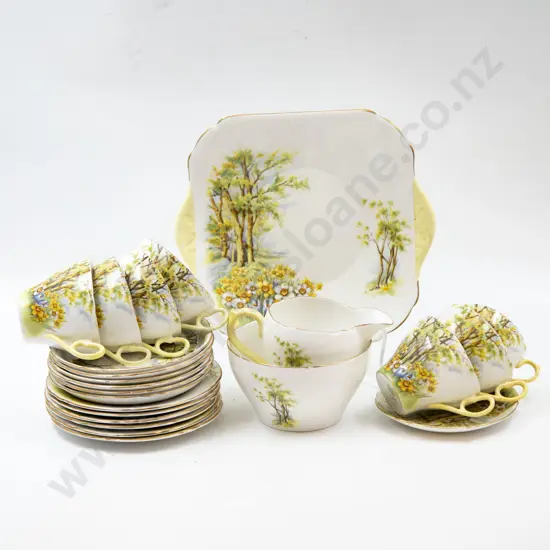 Shelley 21 Piece Woodland Spring Teaset