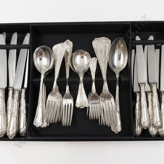 Walker & Hall Canteen Of S/P Dubarry Pattern Cutlery