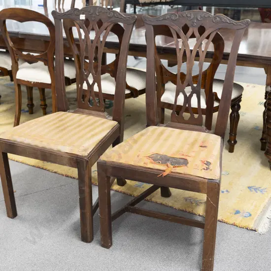 Set Of 4 Chippendale Style Mahogany Dining Chairs