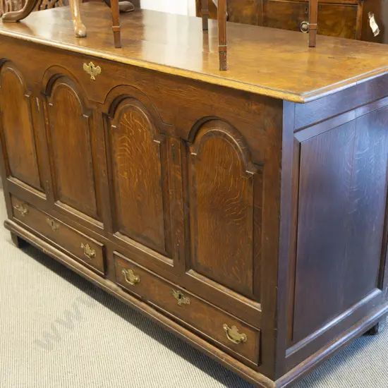 Geo III Oak Mule Chest