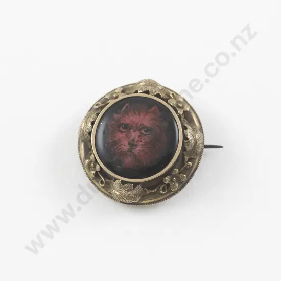 Victorian 15ct Framed Painted Enamel Brooch