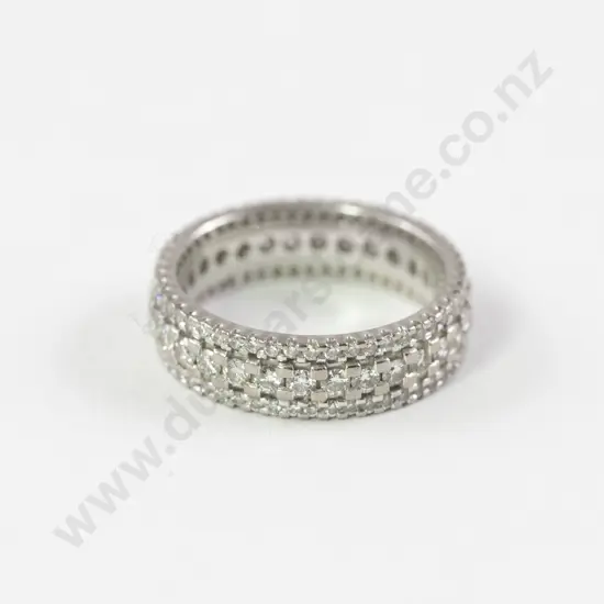 18ct White Gold 130Stone Diamond Band Ring